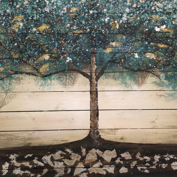 Meet your Posher, Bridget - Picture 1 of 1